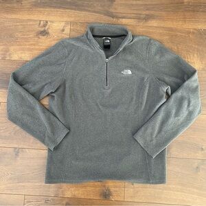 The North Face Polartec Classic 1/4 Zip Fleece Pullover Gray Large